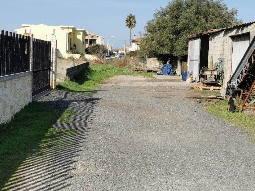 Terreno a San nicolò d'arcidano in Via Ugo La Malfa - Foto 4