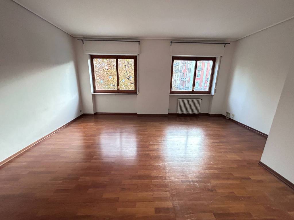 Appartamento a Cuneo in Corso Dante Alighieri, 35 - Foto 3