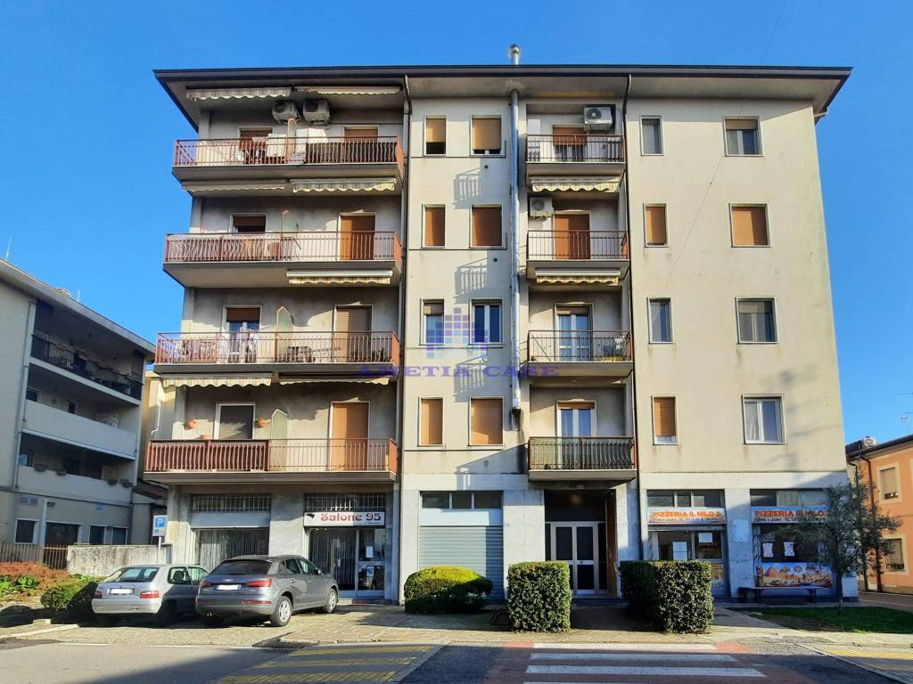Appartamento a Verderio in Viale dei Municipi - Foto 2