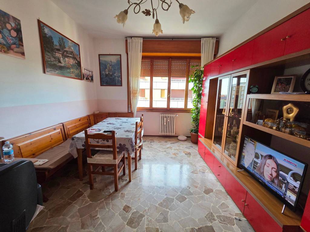 Appartamento a Gerenzano in Via Isonzo, 6 - Foto 3