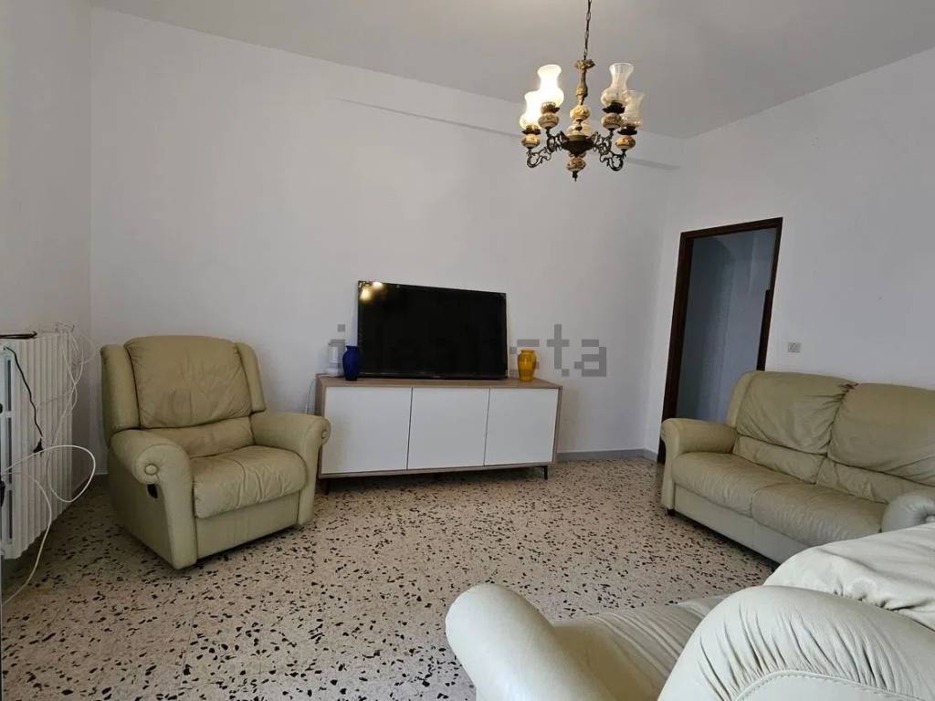 Appartamento a Ostuni in Via Viterbo - Foto 3