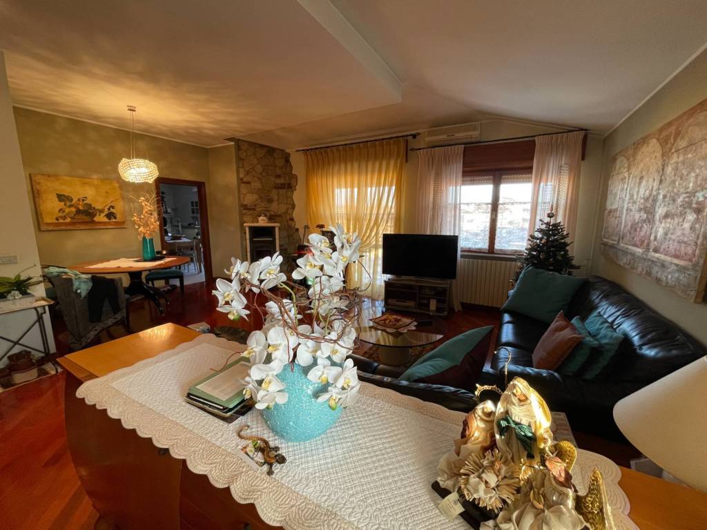 Appartamento a Osio sotto in Via G. Camozzi, 0 - Foto 4