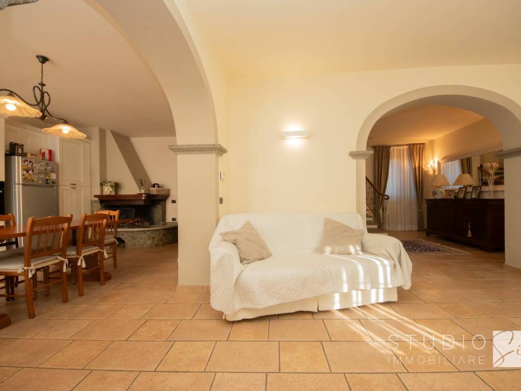 Rustico / casale a Pistoia in Via Calvana - Foto 3