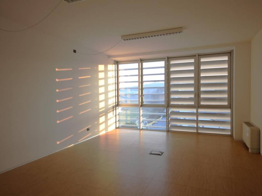 Immobile a Cairo montenotte in CORSO MARCONI, 145 - Foto 2