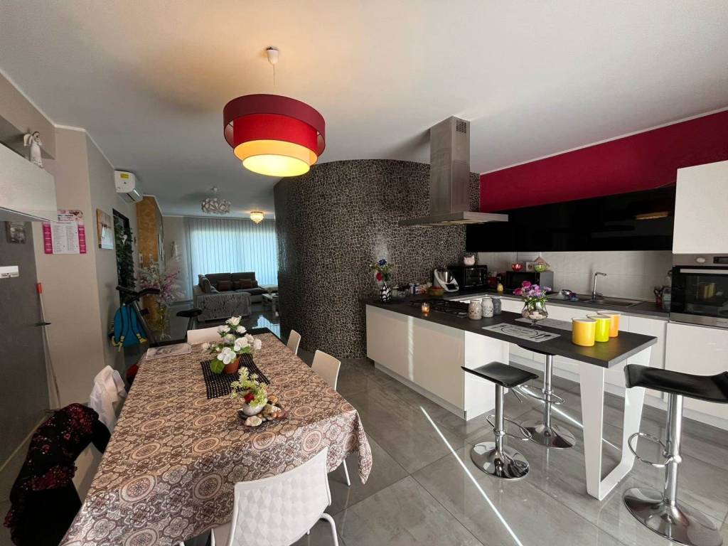 Casa indipendente a Pachino in Via Delle Mammole 32 - Foto 2