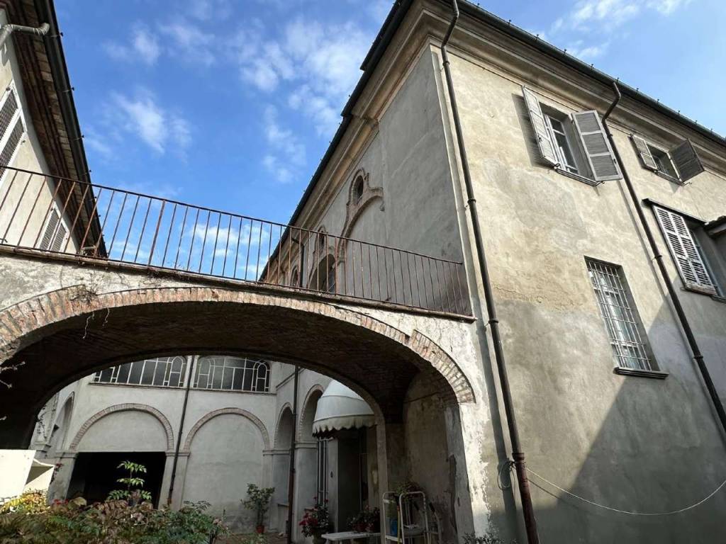 Palazzo / stabile a Cortemaggiore in piazza Patrioti 8 - Foto 2