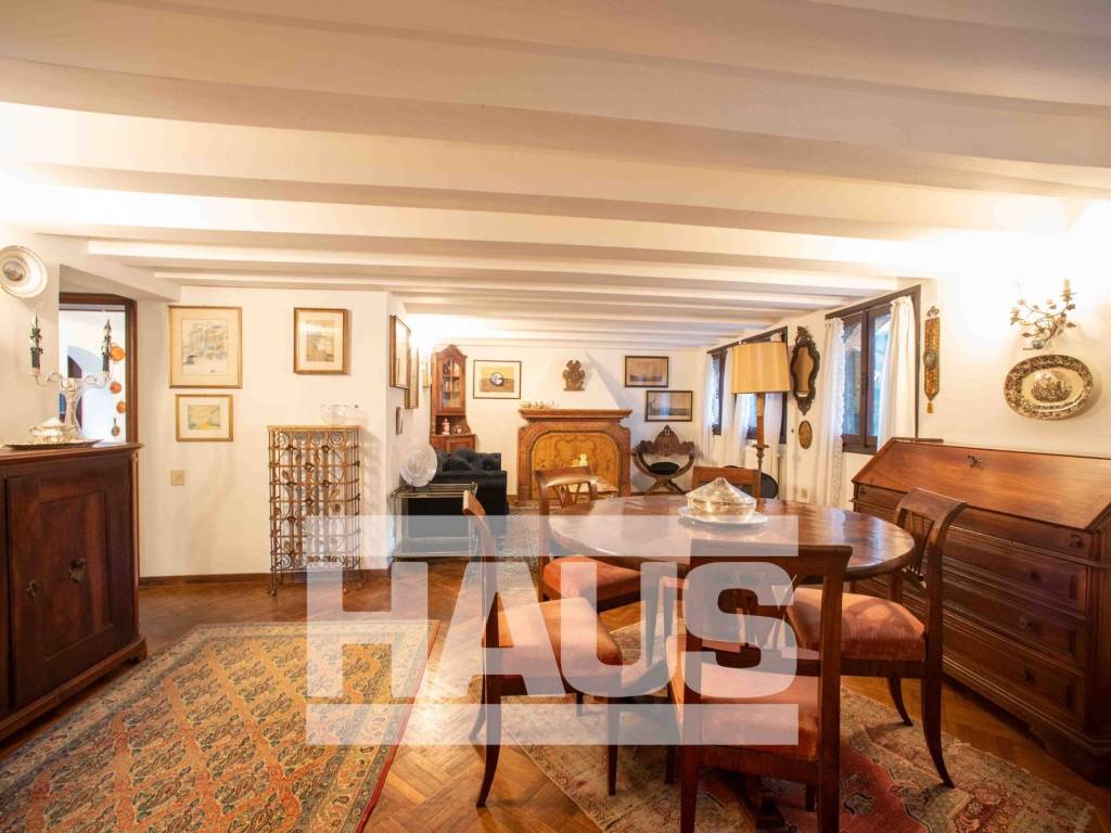 Appartamento a Venezia in Campo Santo Stefano - Foto 4