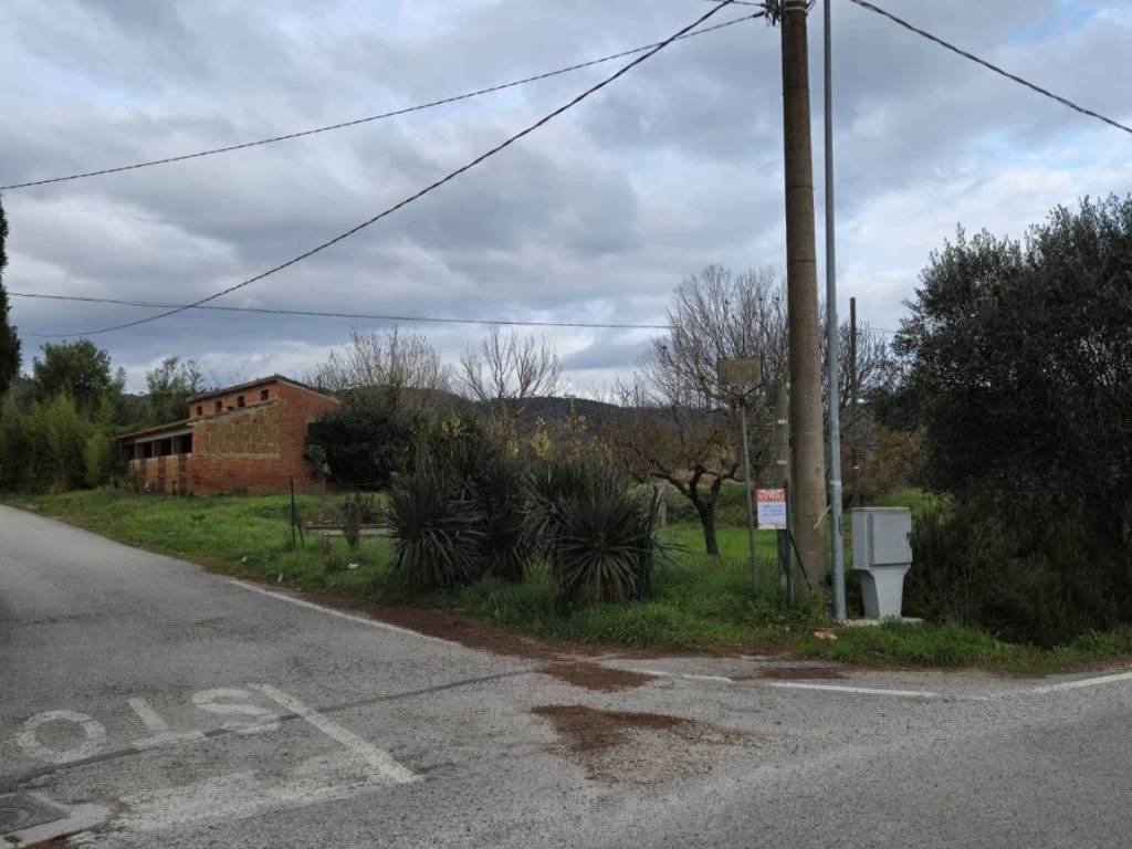 Terreno a Tuoro sul trasimeno in Località Cà di Giano - Foto 2
