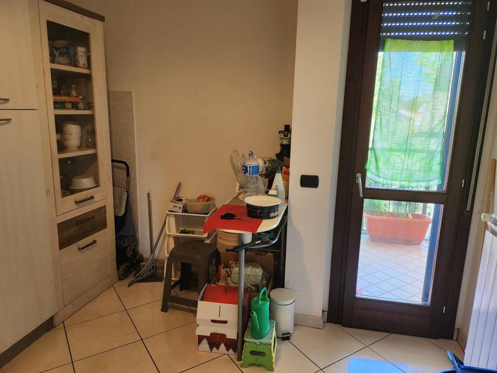 Appartamento a Aprilia in Via Portogallo - Foto 3