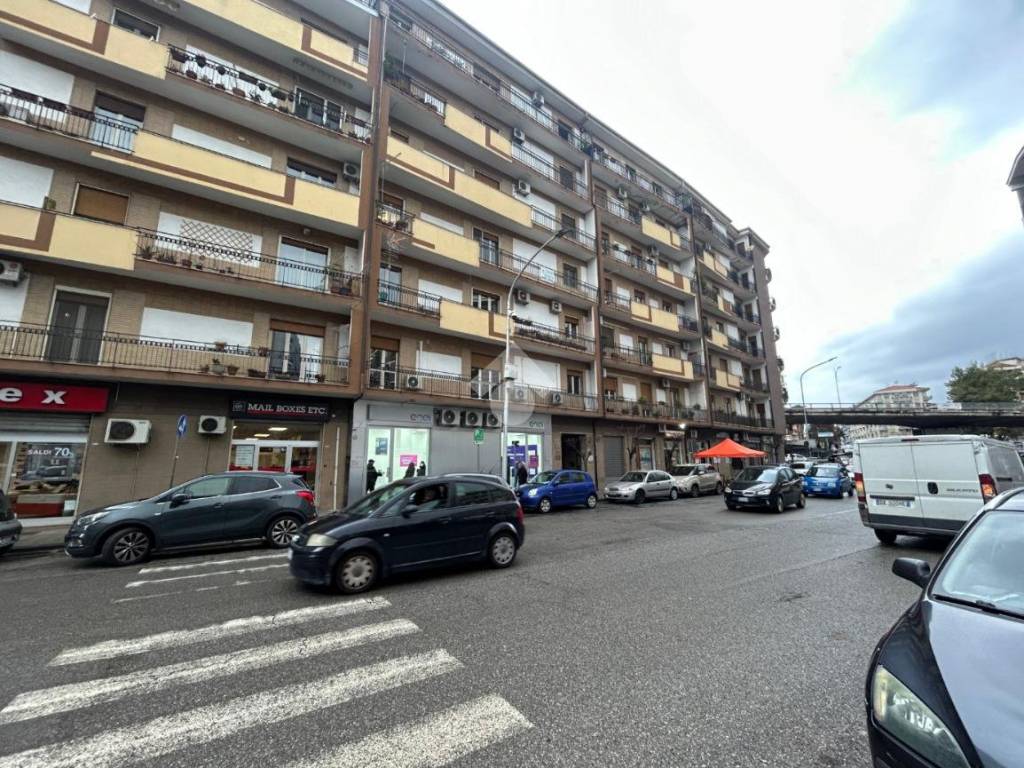 Appartamento a Cosenza in Piazza Bonaventura Zumbini, 25 - Foto 5