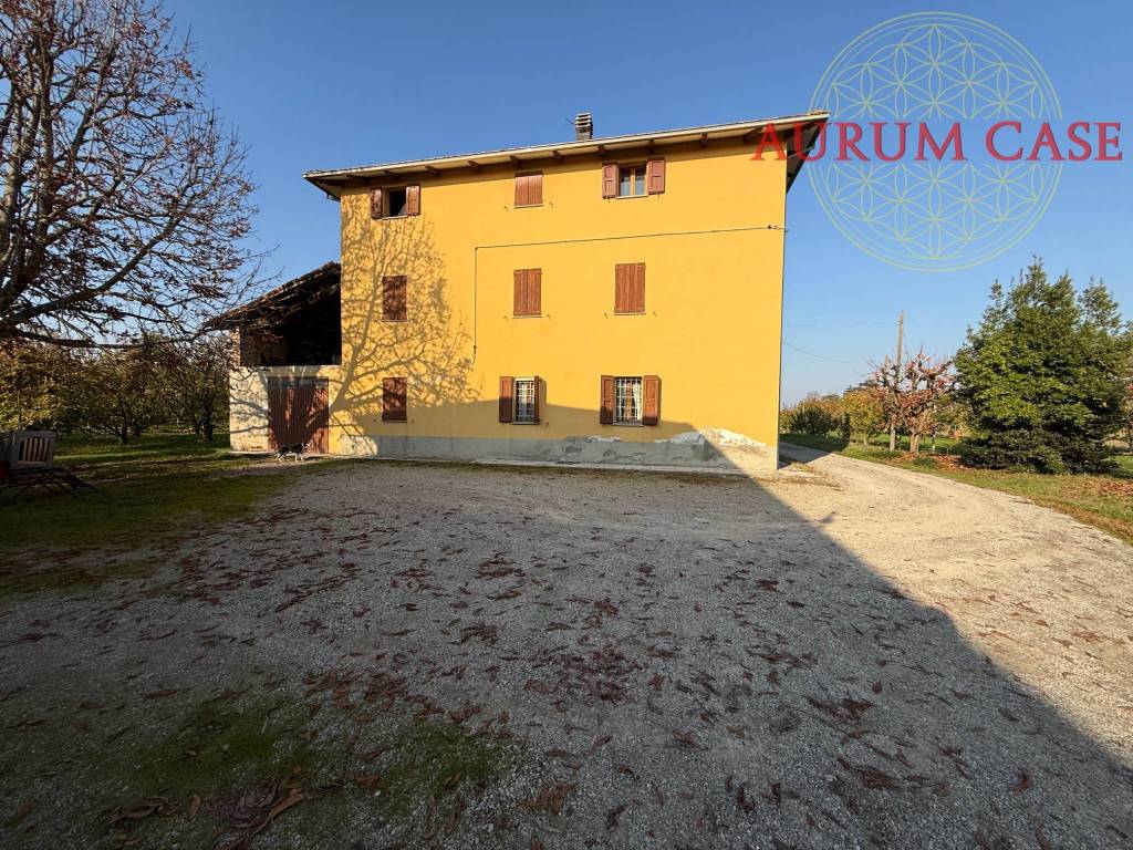 Villa a Savignano sul panaro in Via Mohandas Karamchand Gandhi - Foto 2