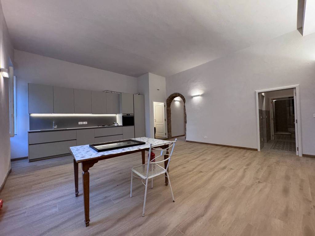 Appartamento a Monte san savino in Viale Armando Diaz - Foto 2