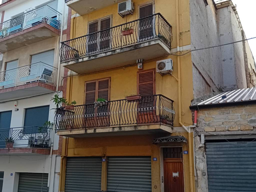 Appartamento a Carini in Via Rosolino Pilo - Foto 2
