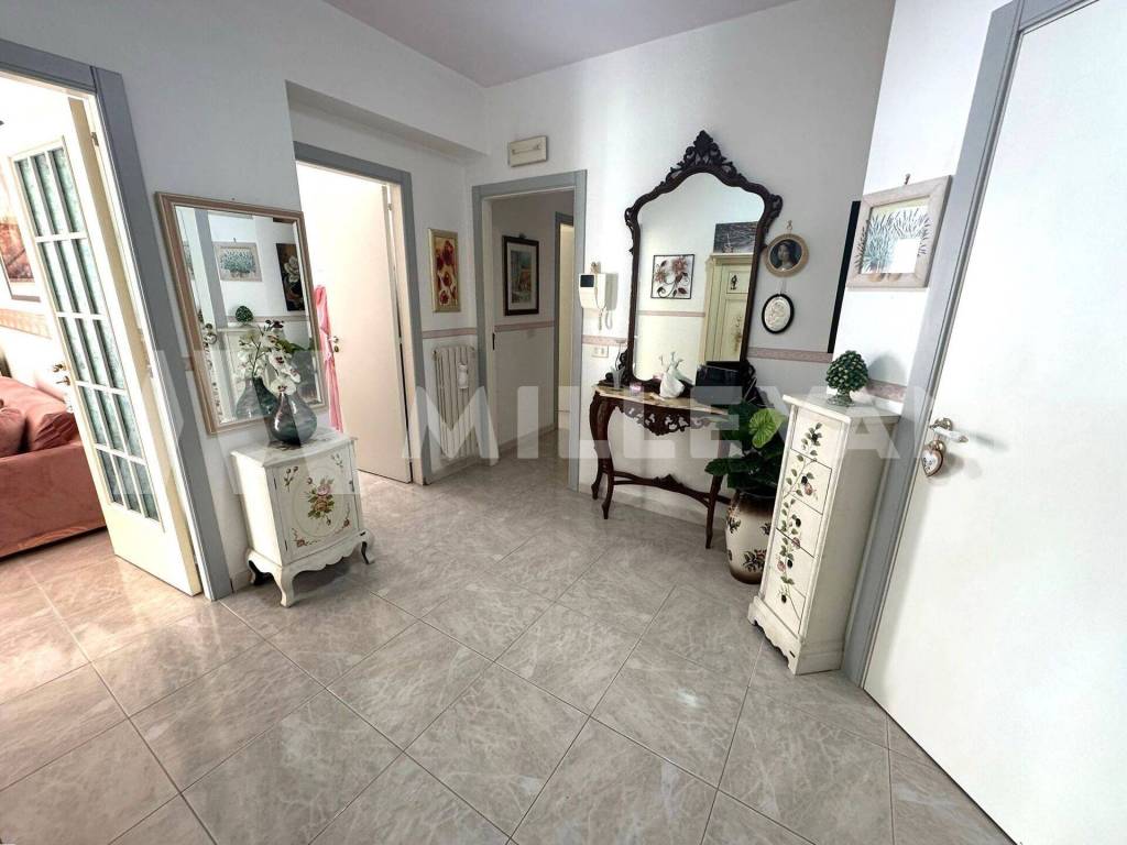 Appartamento a Scicli in Via Palmiro Togliatti - Foto 2
