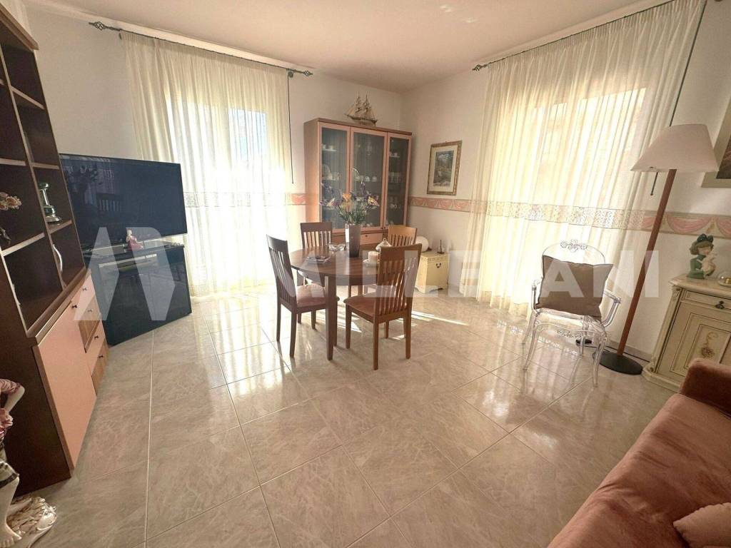 Appartamento a Scicli in Via Palmiro Togliatti - Foto 5