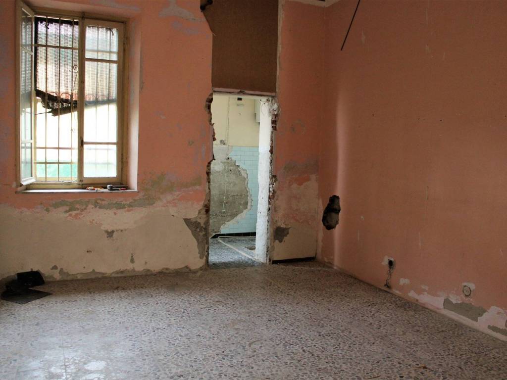 Appartamento a Vercelli in Via Prarolo, 92 - Foto 3