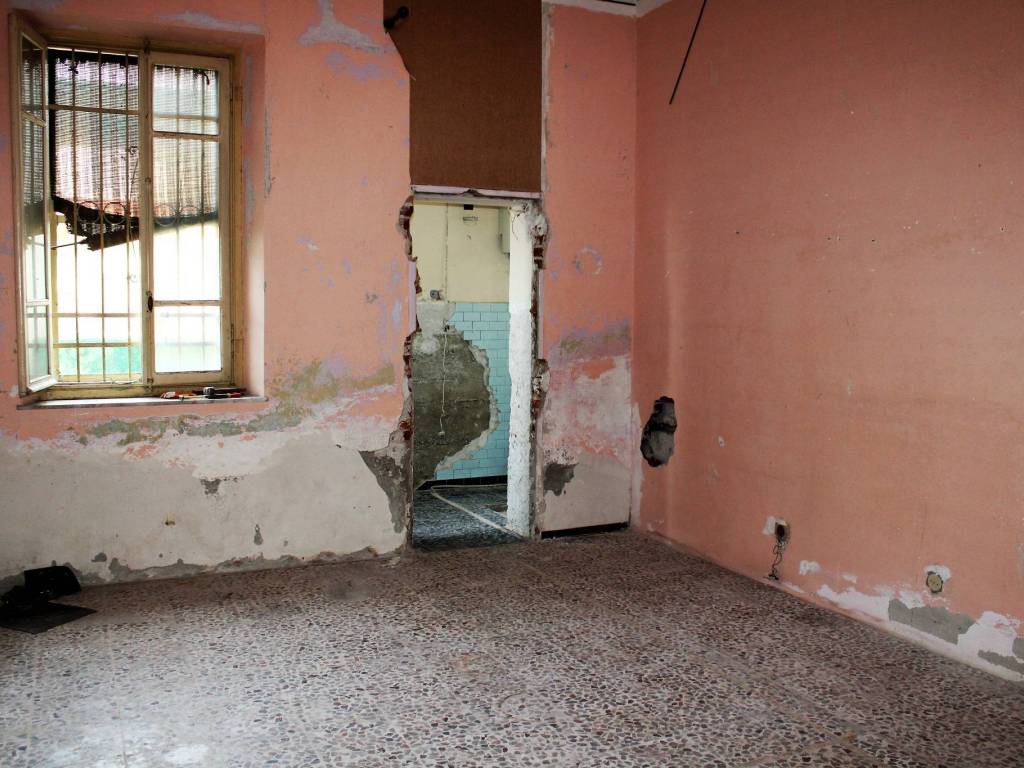 Appartamento a Vercelli in Via Prarolo, 92 - Foto 4