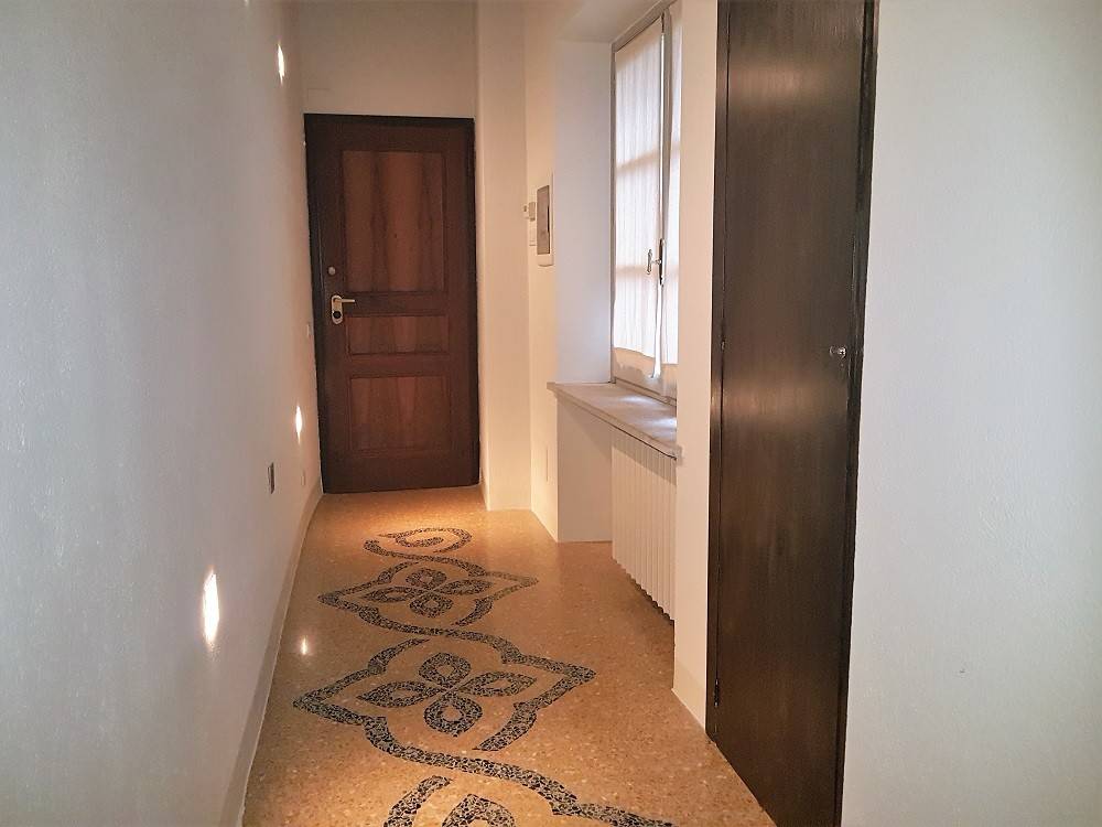 Appartamento a Alba in Via Camillo Benso di Cavour - Foto 2