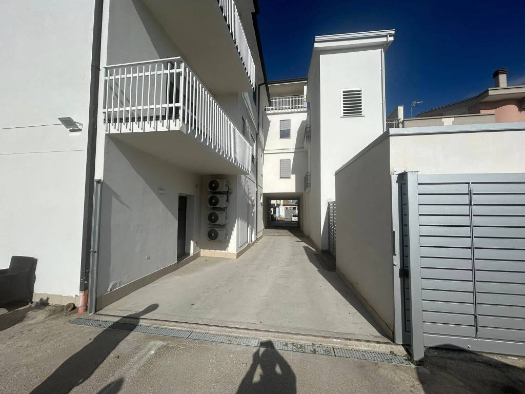 Immobile a Casal di principe in Corso Umberto I - Foto 2