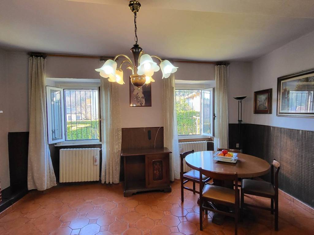 Casa indipendente a Besozzo - Foto 4