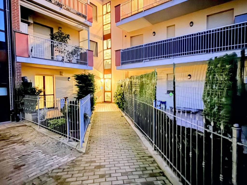 Appartamento a Vinovo in Via Salvo D'Acquisto - Foto 2