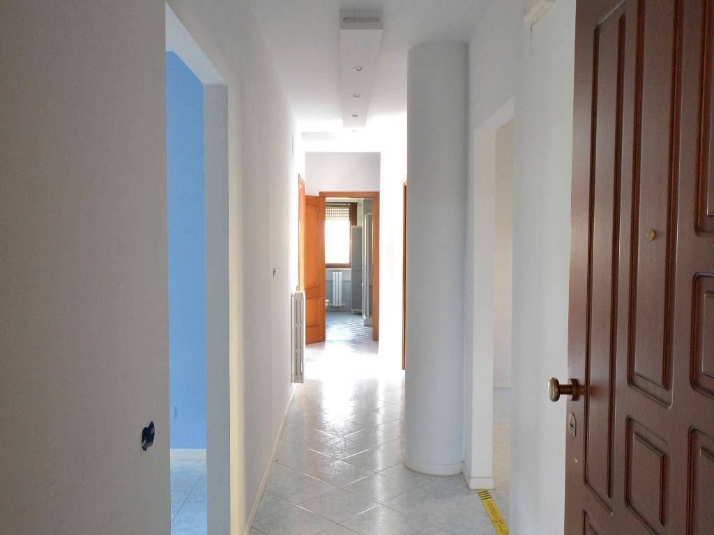 Appartamento a Vibo valentia in Via Giovanni Spadolini, 37 - Foto 5
