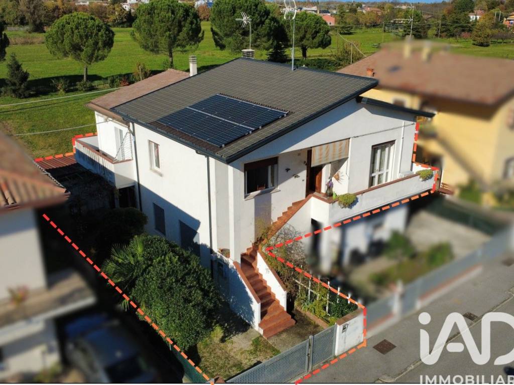 Villa a Montegrotto terme in Via SILVIO PELLICO, 15 - Foto 3