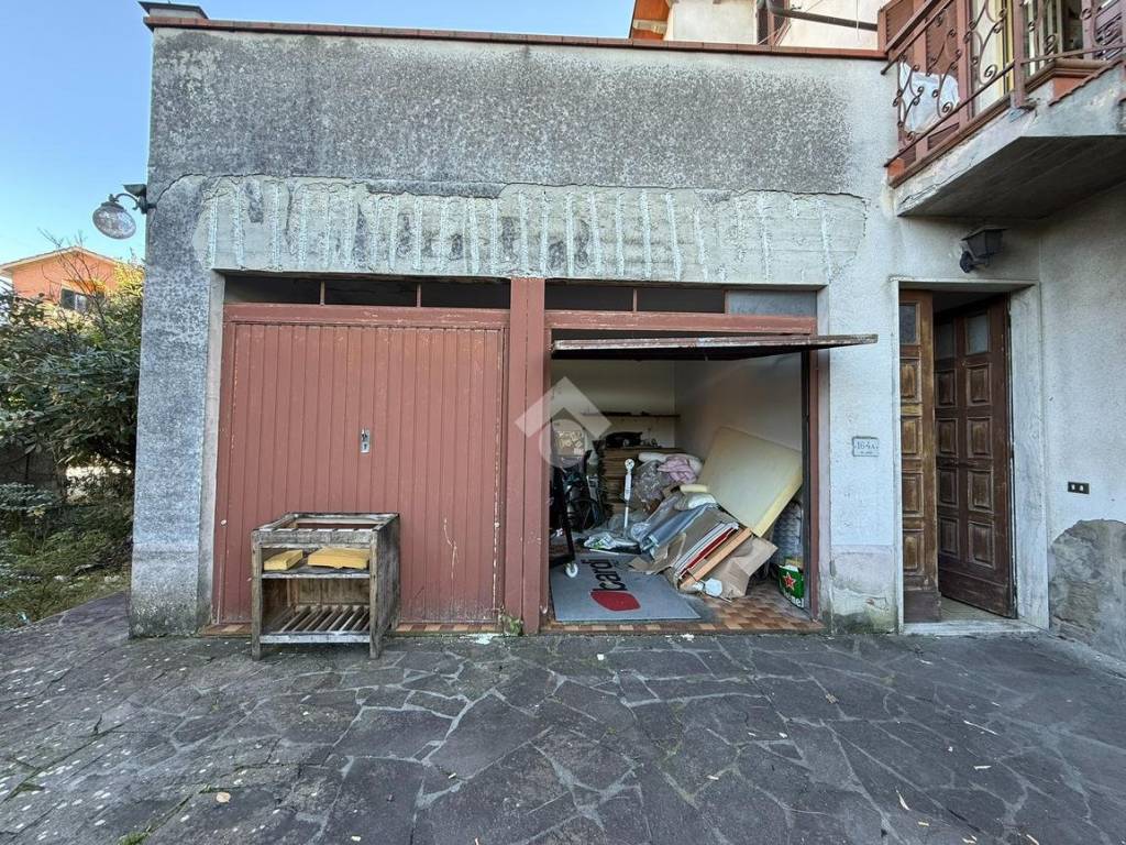 Villa a Quarrata in Via Larga, 164 - Foto 4