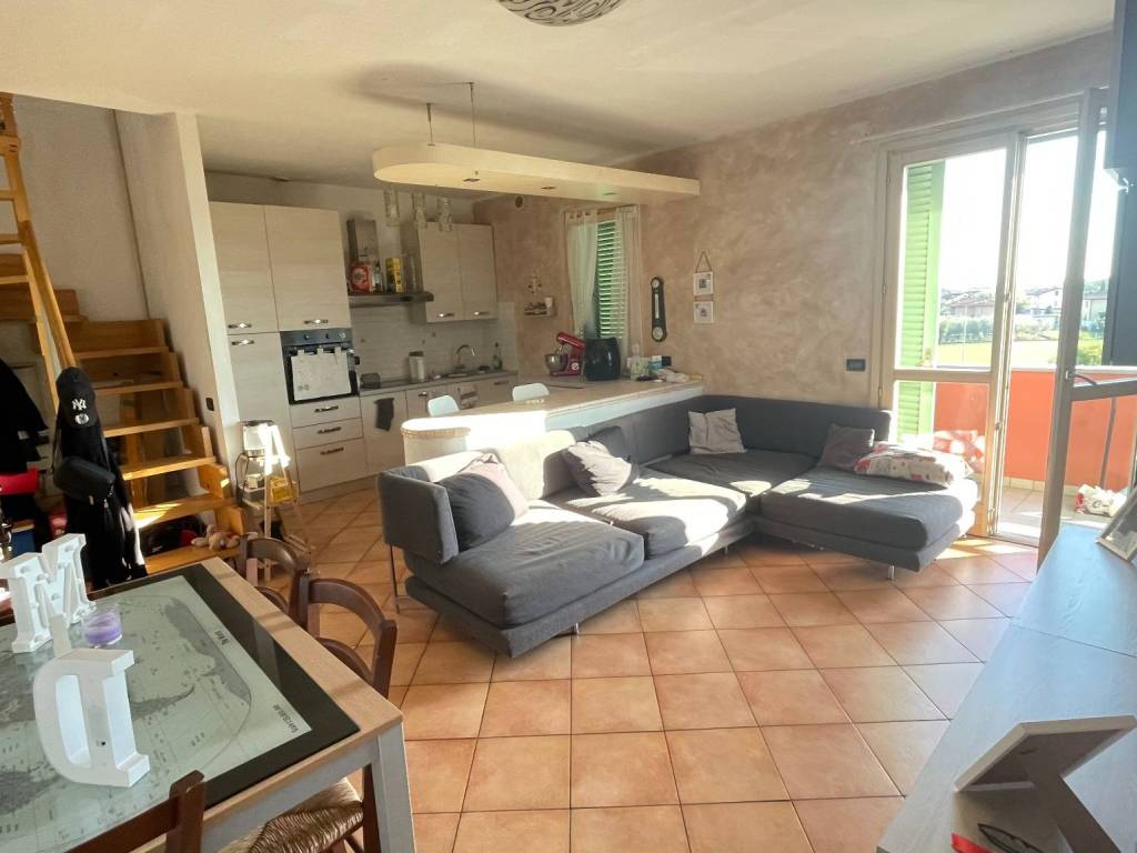 Appartamento a Monsummano terme in Via Luciano Lama - Foto 3