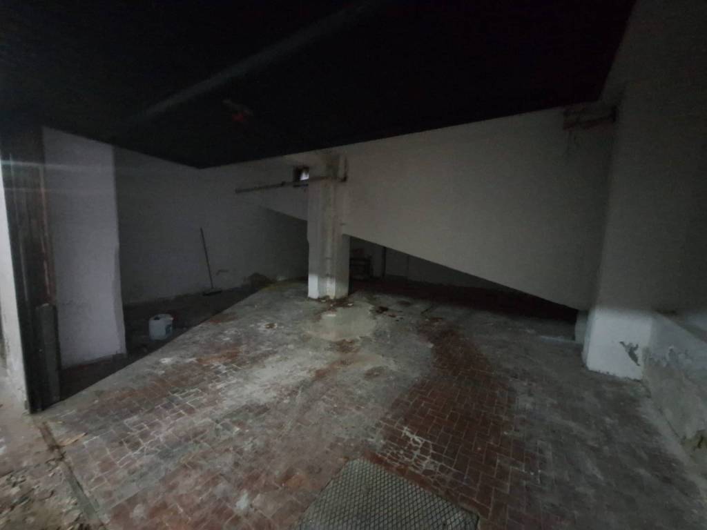 Box / garage a Benevento in Via dei Cappuccini - Foto 5