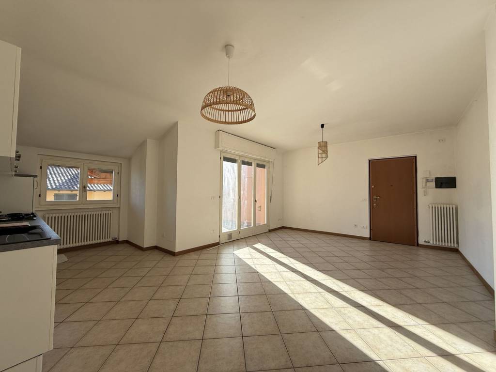 Appartamento a Dongo in Via A. Campiedi - Foto 4