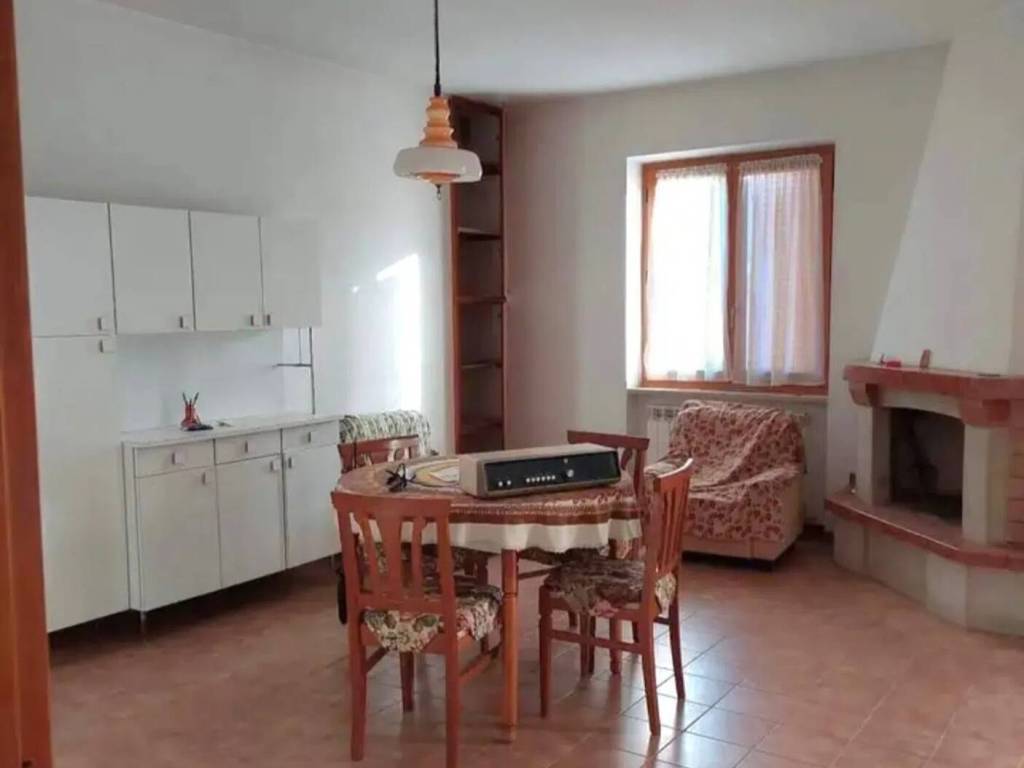 Villa a Cagli in Via Flaminia Nord - Foto 2