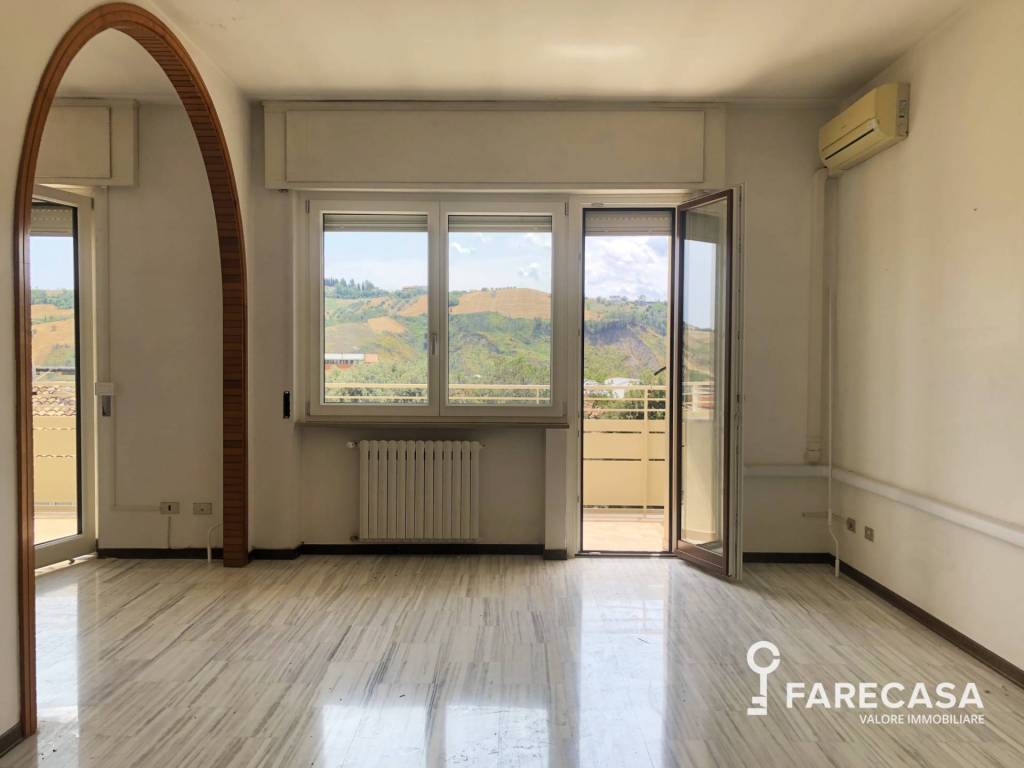 Appartamento a Teramo in Alberto Pepe, 14 - Foto 2