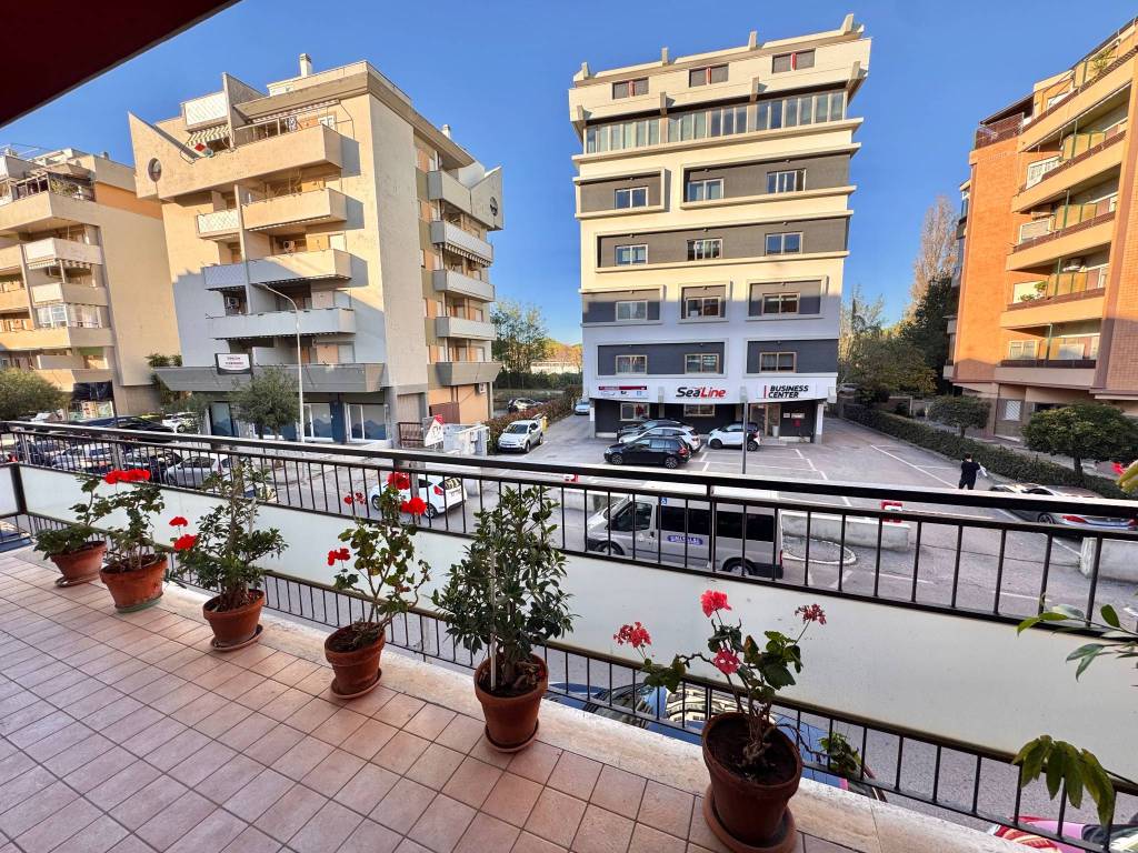 Appartamento a Nettuno in Via Ennio Visca - Foto 4