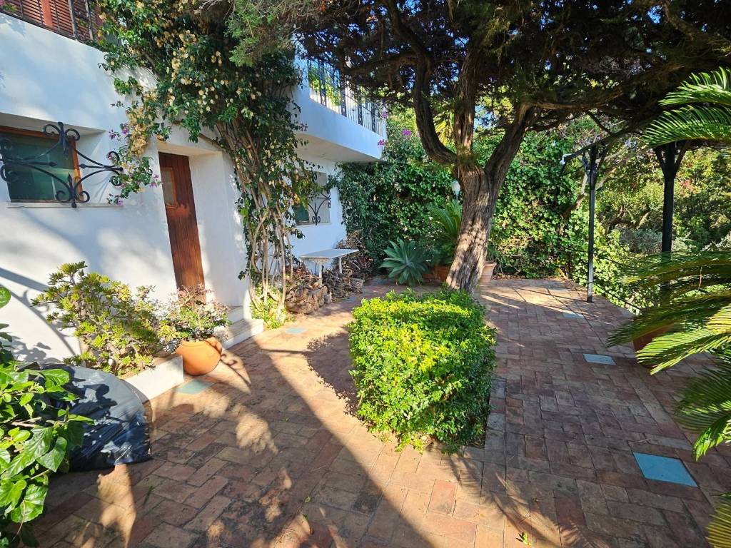 Villa a San felice circeo in Via del Faro - Foto 2