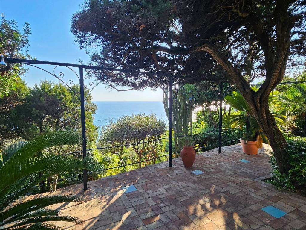 Villa a San felice circeo in Via del Faro - Foto 3