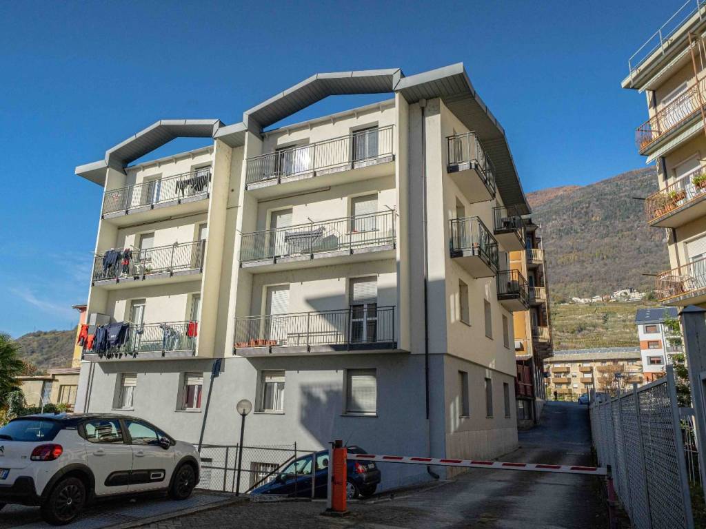 Palazzo / stabile a Sondrio in Via Giuseppe Mazzini, 83 - Foto 2