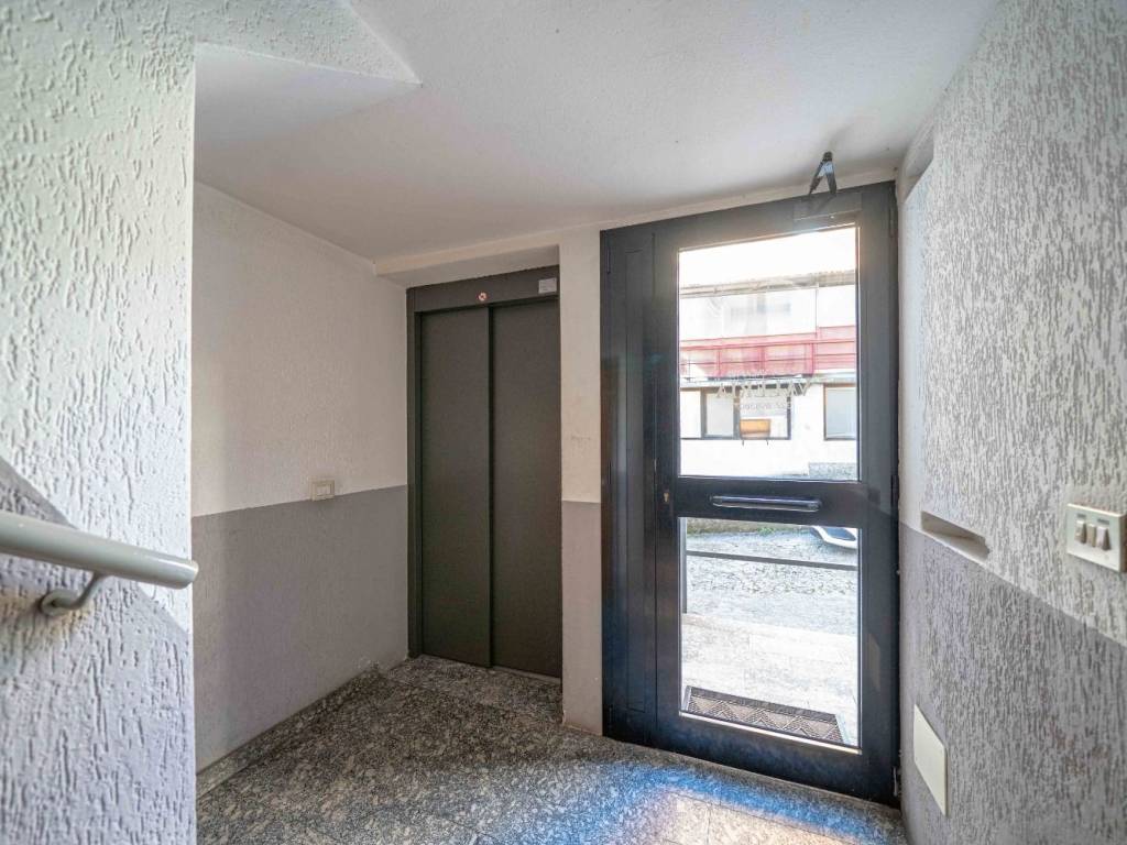 Palazzo / stabile a Sondrio in Via Giuseppe Mazzini, 83 - Foto 3