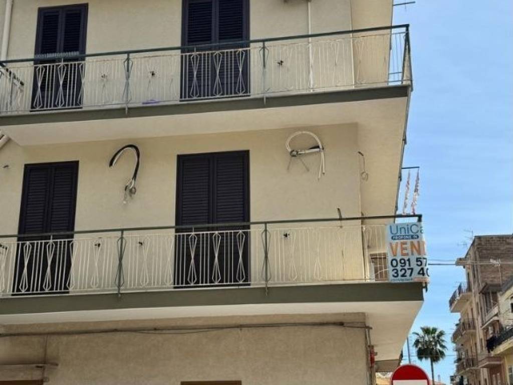 Appartamento a Bagheria in Via Pola, 33 - Foto 4