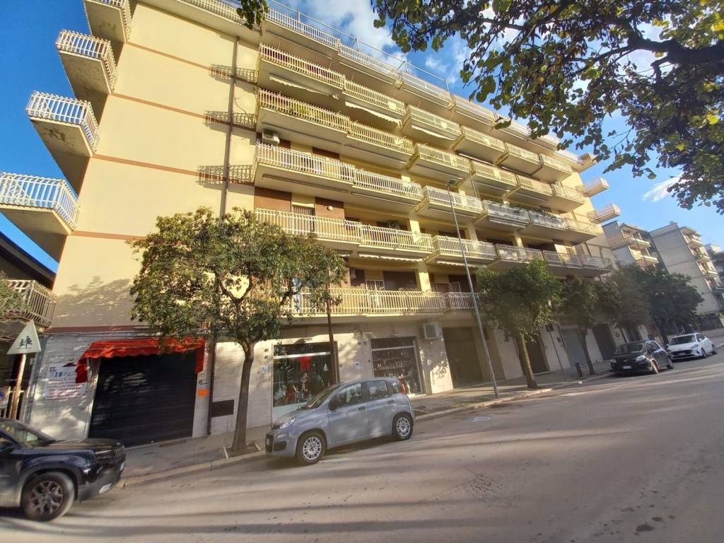Appartamento a Cerignola in Viale Paolo Borsellino - Foto 2