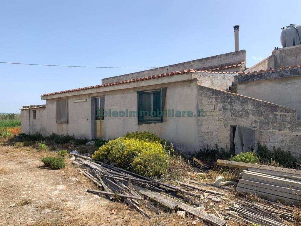 Casa indipendente a Ispica in Via Acque Basse - Foto 3