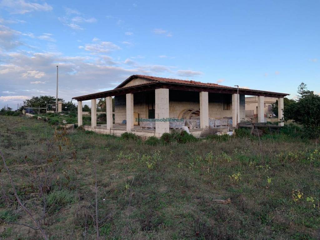 Villa a Ispica in Via del Trifoglio - Foto 4