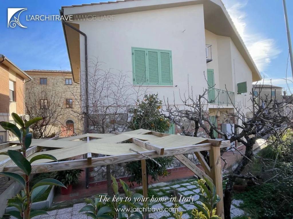 Villa a Lajatico in Strada P. Nenni - Foto 2