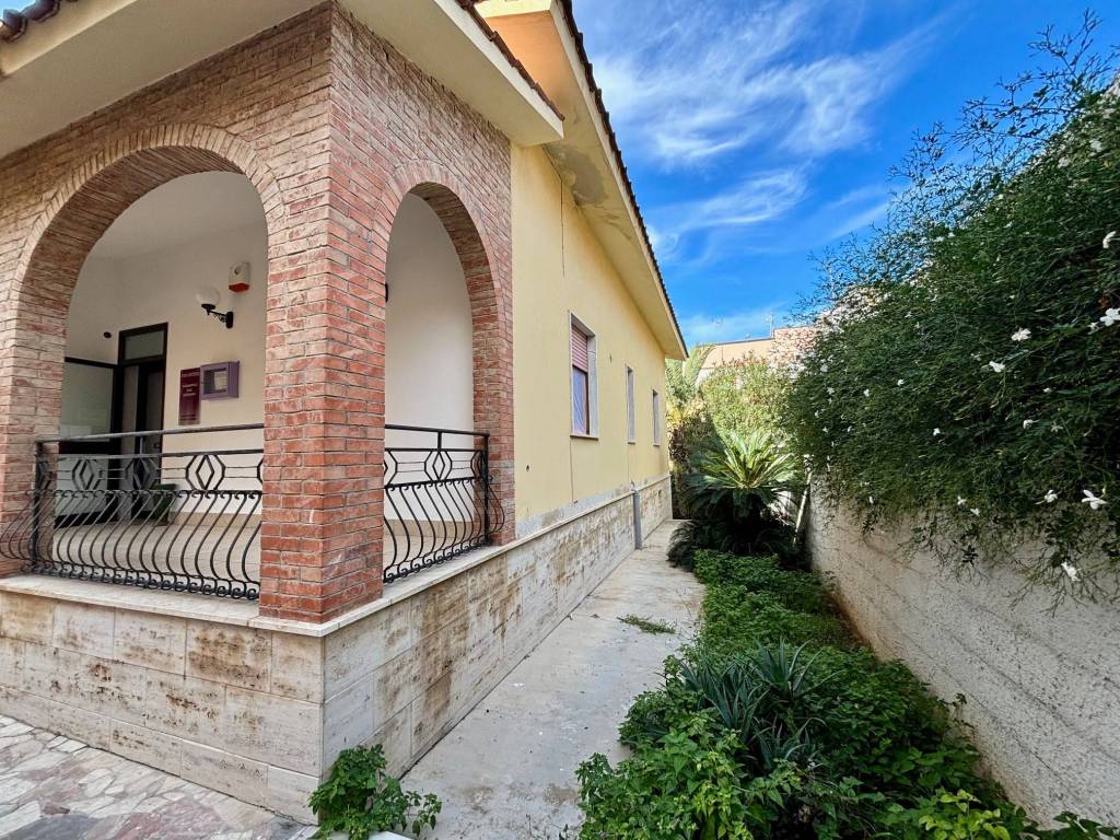 Villa a Balestrate in Via Guardione, 23 - Foto 3