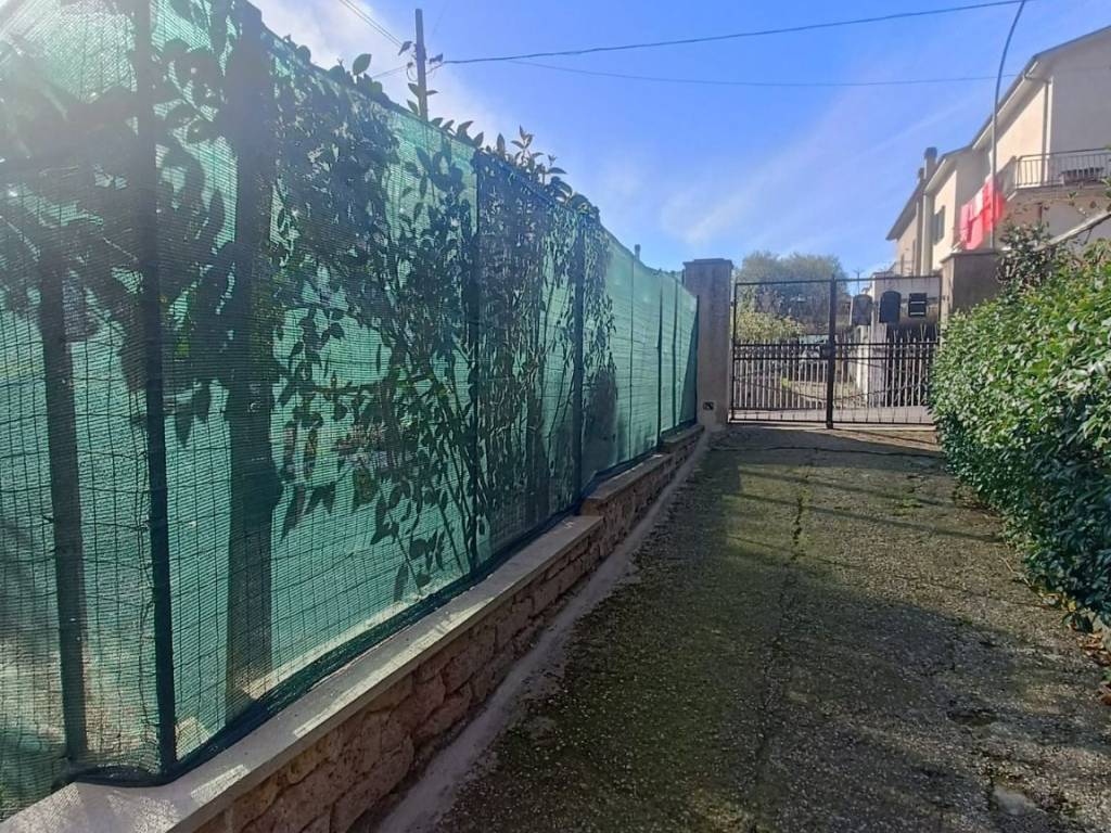 Appartamento a Monterosi in Via John Fitzgerald Kennedy - Foto 2