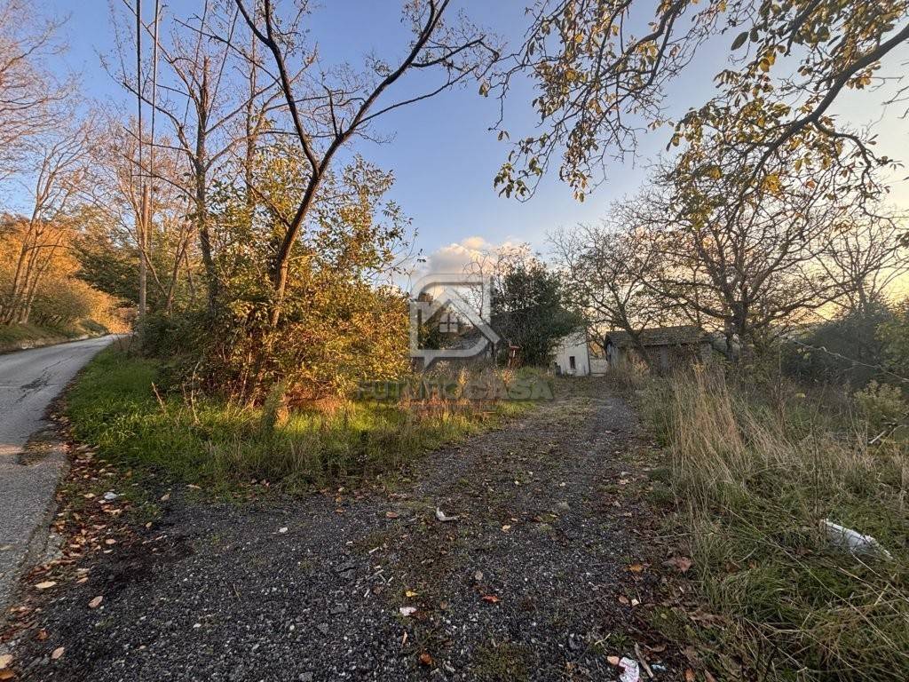 Casa indipendente a Ariano irpino in Contrada Bosco - Foto 2
