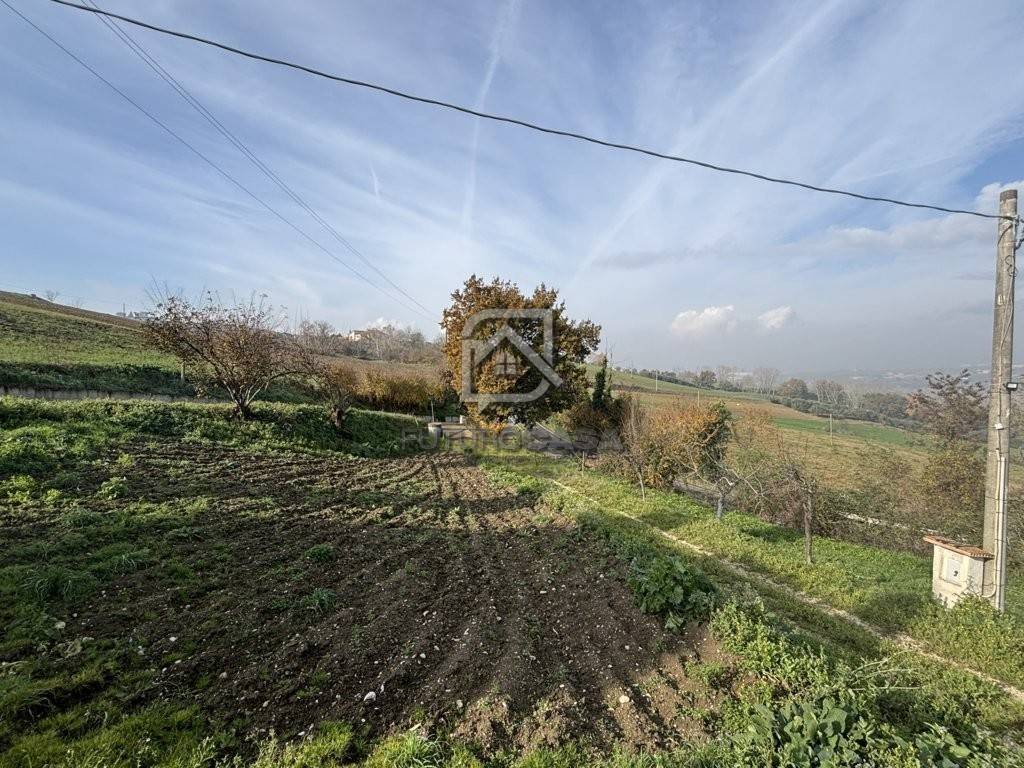 Casa indipendente a Benevento in Strada Provinciale Benevento-Apice Nuova, 25 - Foto 3