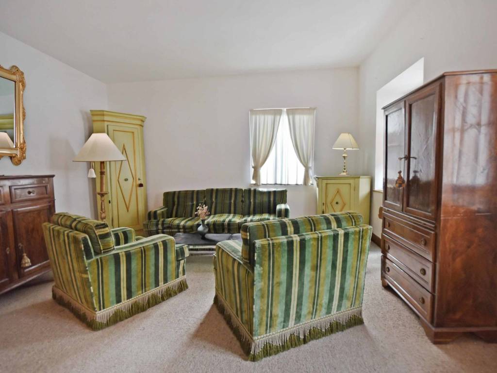 Appartamento a San candido in Piazza S. Michele, 2 - Foto 2