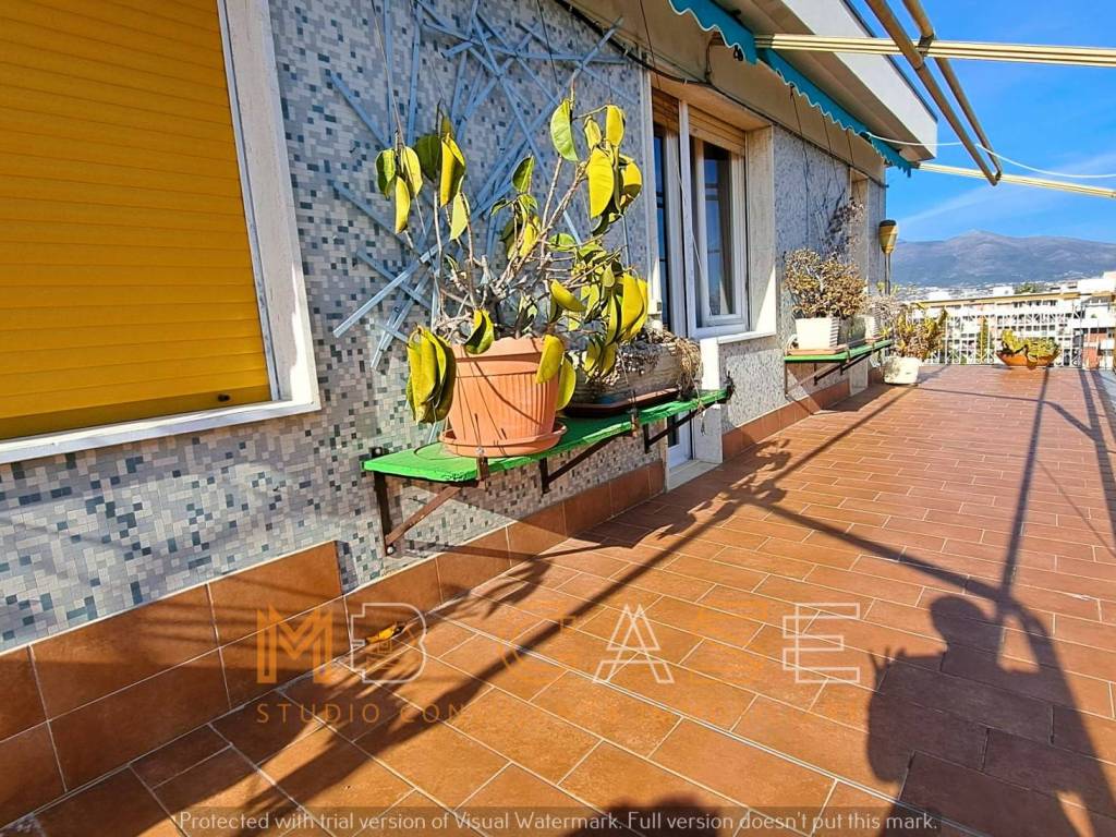 Appartamento a Albenga in Via Esperanto - Foto 3