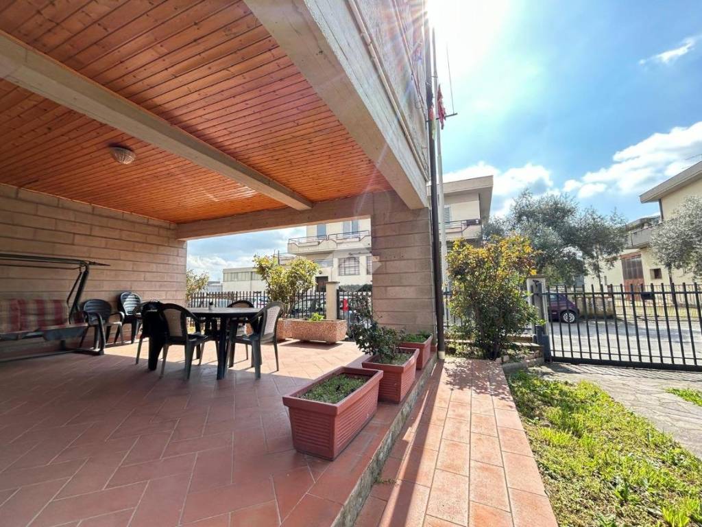 Villa a Pistoia in Via Lambruschini, 115 - Foto 3